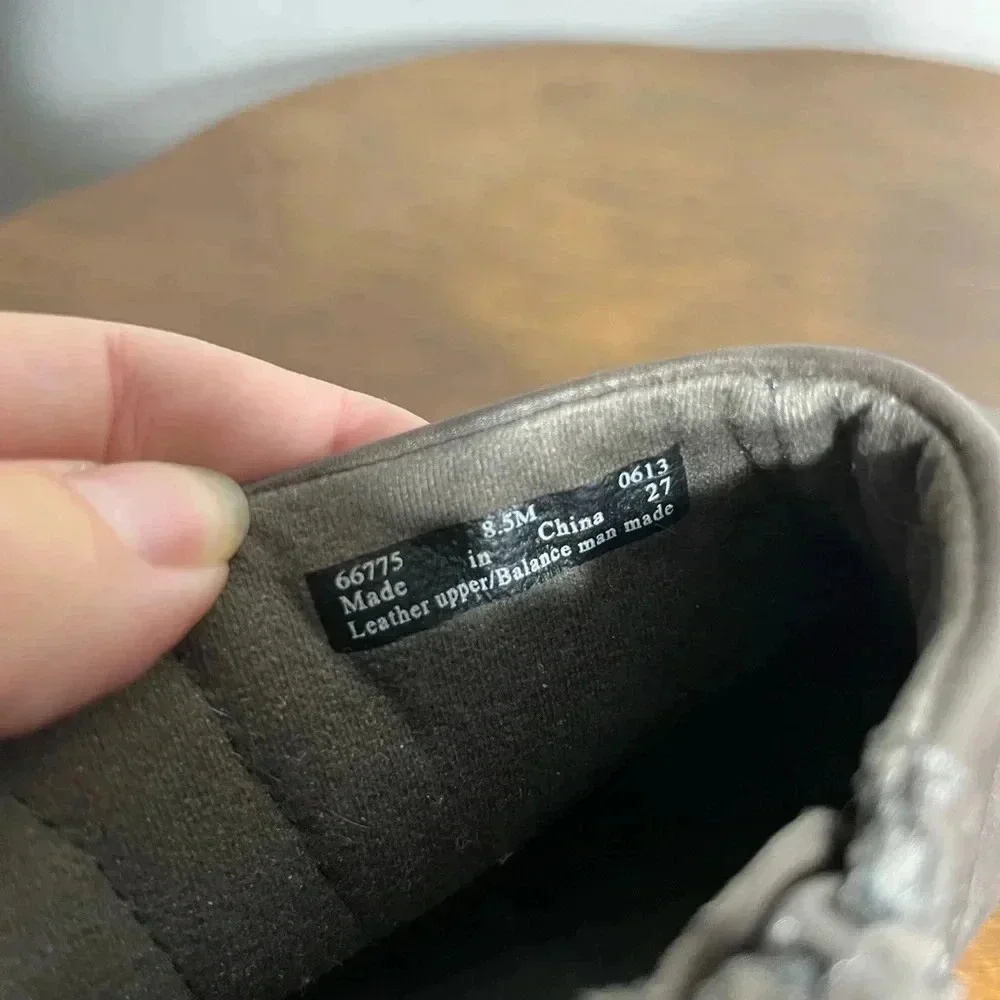 Clark's Ingalls Thames Grey Leather Ankle Boot Size‎ 8.5